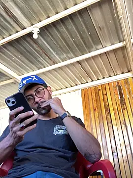 CrazyApachw online show from April 2026 09:39:01 PM