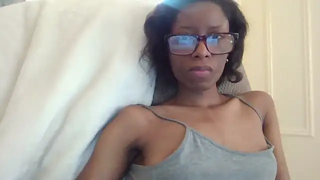 weeklyrush28 online show from April 2026 03:56:01 PM