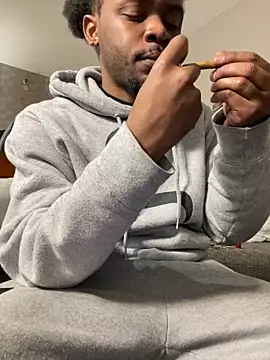 Snapshot of MobyDxck chatting on December 2024 06:15:01 AM MobyDxck online show from December 2024 06:15:01 AM