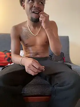 Snapshot of MobyDxck chatting on December 2024 09:09:02 PM MobyDxck online show from December 2024 09:09:02 PM