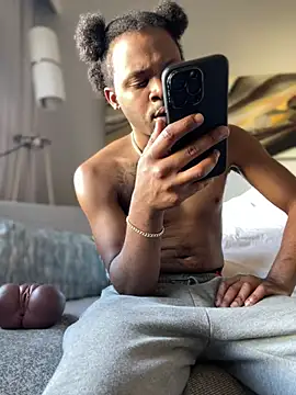 Snapshot of MobyDxck chatting on December 2024 08:10:02 PM MobyDxck online show from December 2024 08:10:02 PM