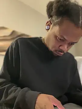 Snapshot of MobyDxck chatting on December 2024 10:49:02 AM MobyDxck online show from December 2024 10:49:02 AM