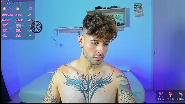 Snapshot of Ares_blue chatting on May 2026 01:19:01 PM Ares blue online show from May 2026 01:19:01 PM