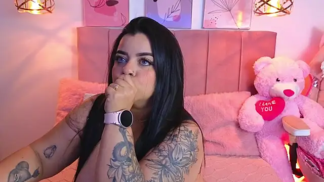 MiahJoness online show from March 2025 07:18:01 AM