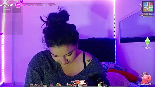 Laurenkenner  online show from November 2025 06:42:02 PM