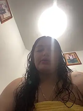 Laurenkenner  online show from April 2026 07:58:01 PM