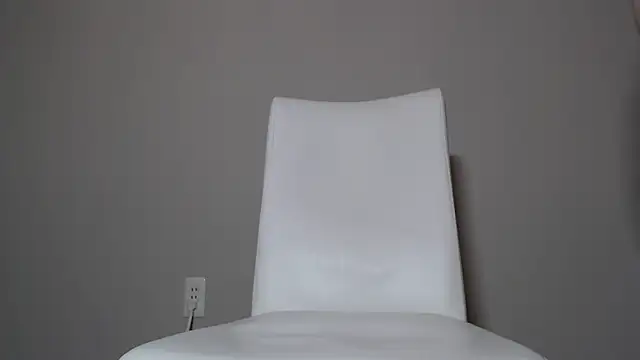 Snapshot of Hika-Channel chatting on December 2024 05:23:01 AM Hika-Channel online show from December 2024 05:23:01 AM