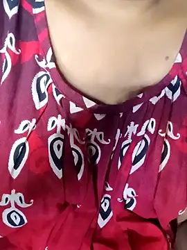 Snapshot of Ralisha_Rani chatting on October 2025 12:19:01 AM Ralisha Rani online show from October 2025 12:19:01 AM