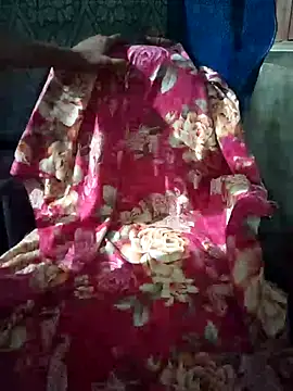 Snapshot of Ralisha_Rani chatting on November 2025 08:57:01 AM Ralisha Rani online show from November 2025 08:57:01 AM