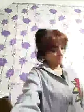 Snapshot of SweetLeila40 chatting on December 2024 01:14:01 PM SweetLeila40 online show from December 2024 01:14:01 PM