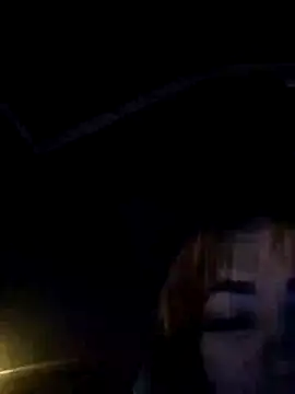 Snapshot of SweetLeila40 chatting on December 2024 10:34:02 PM SweetLeila40 online show from December 2024 10:34:02 PM