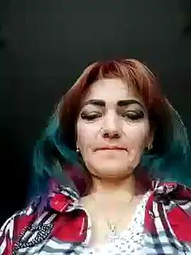 Snapshot of SweetLeila40 chatting on January 2025 07:12:02 AM SweetLeila40 online show from January 2025 07:12:02 AM