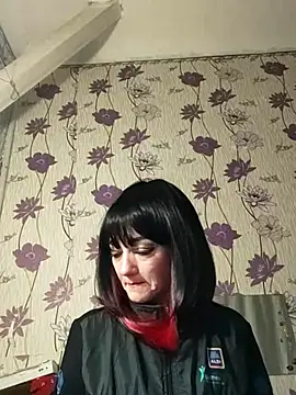 Snapshot of SweetLeila40 chatting on March 2025 05:17:02 PM SweetLeila40 online show from March 2025 05:17:02 PM