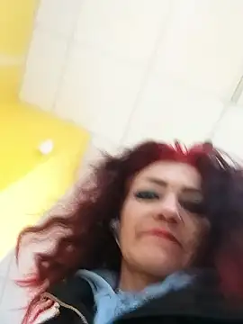 SweetLeila40 online show from April 2026 04:56:02 PM