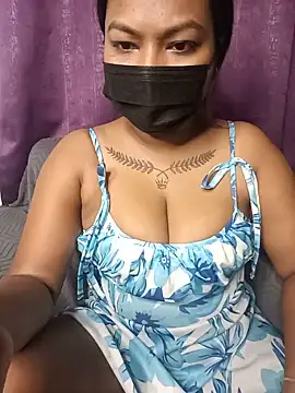 Snapshot of Hot_Urvi chatting on May 2026 08:33:02 AM Hot Urvi online show from May 2026 08:33:02 AM