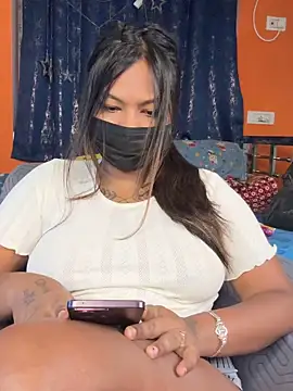 Hot Urvi online show from June 2026 12:44:02 AM