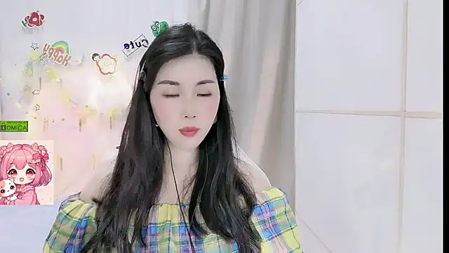 Snapshot of HK_angelchloe chatting on May 2026 01:23:02 AM HK angelchloe online show from May 2026 01:23:02 AM