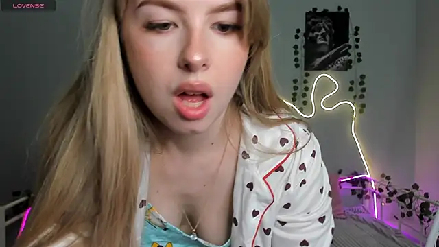 Snapshot of Melissa_babs chatting on February 2025 06:07:01 AM Melissa babs online show from February 2025 06:07:01 AM