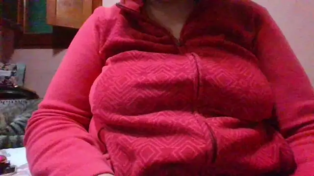 Snapshot of maria38xxx chatting on December 2024 12:41:01 AM maria38xxx online show from December 2024 12:41:01 AM