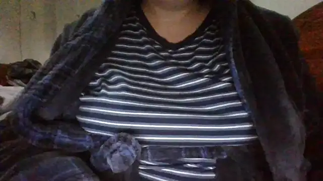 Snapshot of maria38xxx chatting on December 2024 09:54:02 PM maria38xxx online show from December 2024 09:54:02 PM