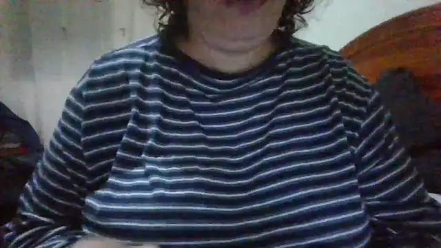 Snapshot of maria38xxx chatting on December 2024 08:39:02 PM maria38xxx online show from December 2024 08:39:02 PM