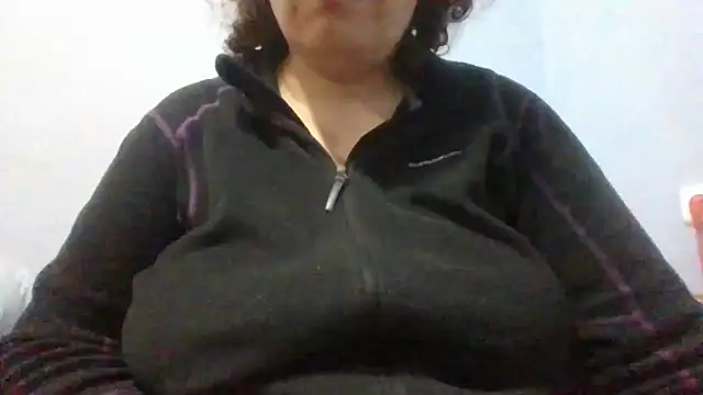 Snapshot of maria38xxx chatting on January 2025 06:10:01 AM maria38xxx online show from January 2025 06:10:01 AM