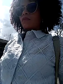 BlairSamy online show from January 2025 06:52:01 PM