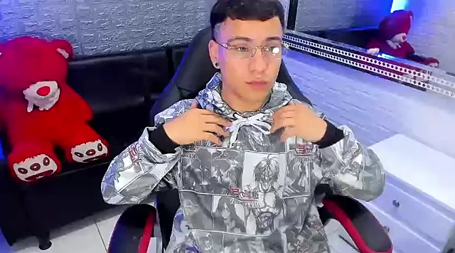 Snapshot of salvadorgomezx chatting on February 2025 02:01:02 AM salvadorgomezx online show from February 2025 02:01:02 AM