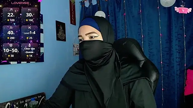 Falak-Yasin online show from October 2025 12:13:02 PM