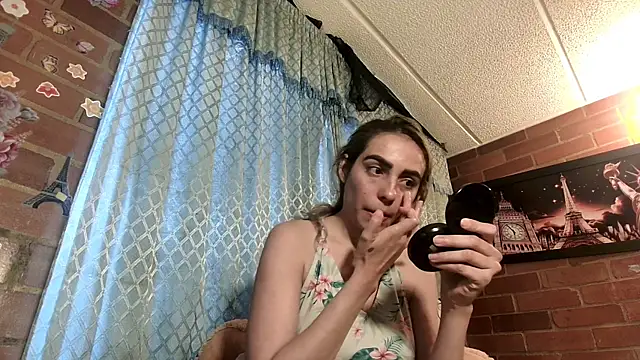 ValeriaLacrozee online show from February 2026 02:57:02 PM