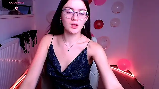Snapshot of Josephine_jo chatting on February 2025 10:33:01 PM Josephine jo online show from February 2025 10:33:01 PM