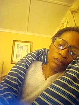 bustybillies online show from November 2025 05:24:02 PM