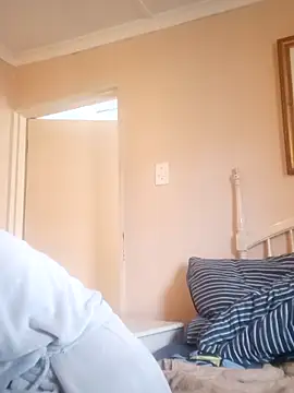 bustybillies online show from April 2026 01:41:02 PM