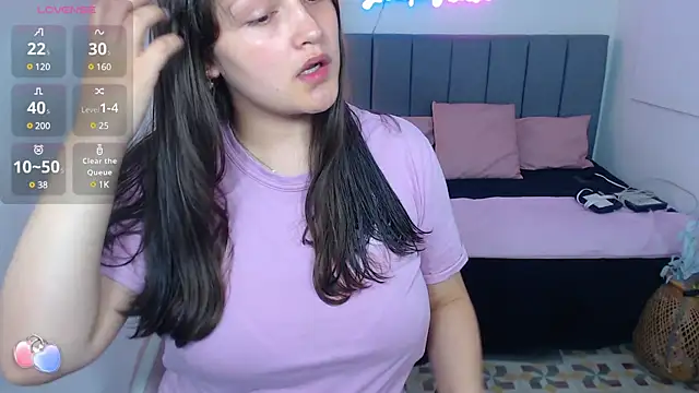 Krysstal tay online show from February 2025 11:57:02 AM