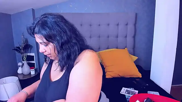 AmyCubes online show from May 2026 05:48:02 AM
