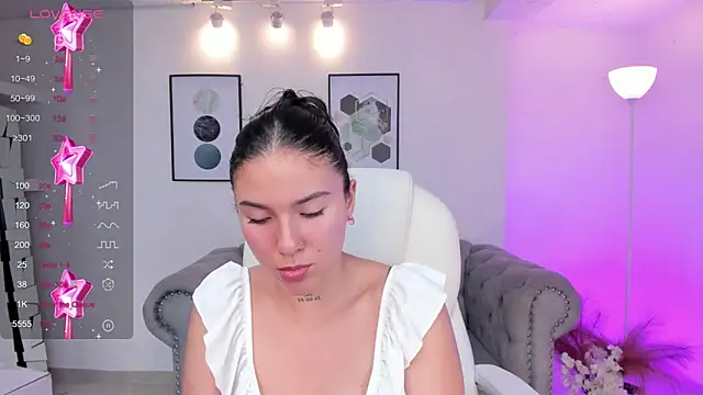 kendaall jenner  online show from December 2024 03:36:01 AM