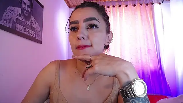 Lu perez online show from January 2026 05:16:01 PM