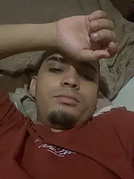 Snapshot of angelitopez chatting on December 2025 05:15:02 AM angelitopez online show from December 2025 05:15:02 AM