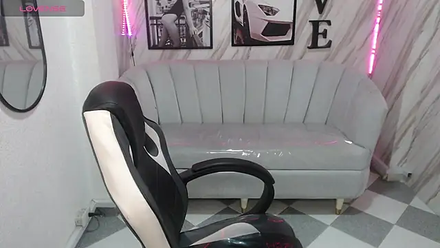 Violeth b online show from February 2025 12:45:02 PM