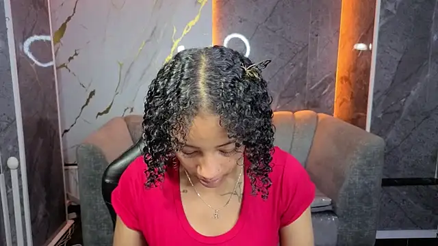 Violeth b online show from February 2026 12:45:02 PM