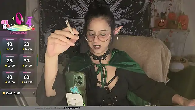 LisandreLaVenale online show from October 2025 10:31:01 PM