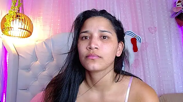 Alison Wiley online show from July 2026 04:06:02 AM