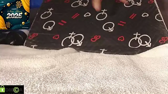 mikellwilliams10 online show from December 2024 12:15:01 PM