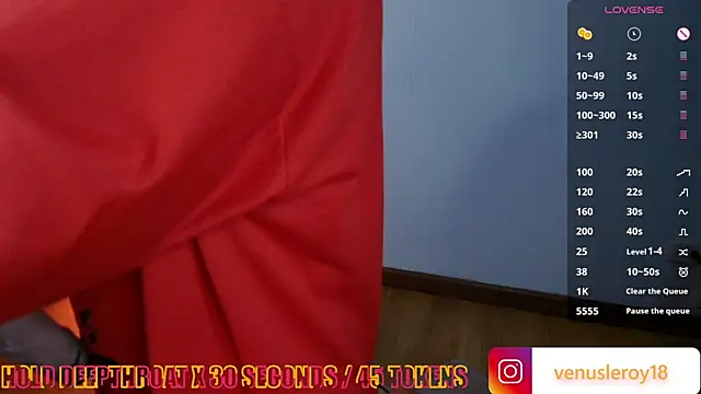 Snapshot of venusleroy_ chatting on December 2024 01:53:01 AM venusleroy online show from December 2024 01:53:01 AM