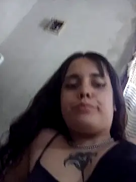 Snapshot of lucylovles chatting on February 2025 01:01:01 PM lucylovles online show from February 2025 01:01:01 PM