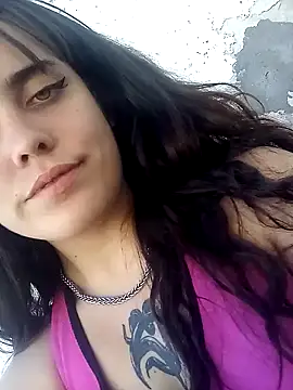 Snapshot of lucylovles chatting on February 2025 09:06:01 PM lucylovles online show from February 2025 09:06:01 PM