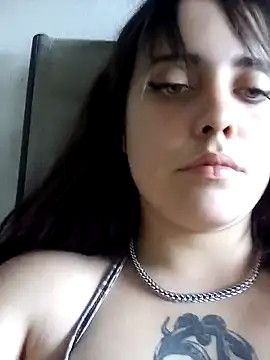 Snapshot of lucylovles chatting on February 2025 01:32:01 PM lucylovles online show from February 2025 01:32:01 PM