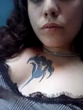 Snapshot of lucylovles chatting on February 2025 11:03:01 AM lucylovles online show from February 2025 11:03:01 AM