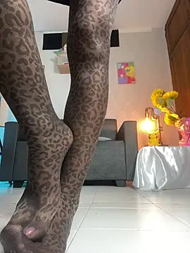 Snapshot of Alaia_Love77 chatting on June 2026 02:49:01 PM Alaia Love77 online show from June 2026 02:49:01 PM