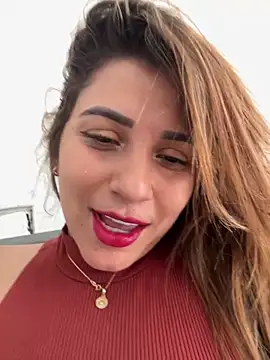 perlita05 online show from September 2025 07:47:01 PM